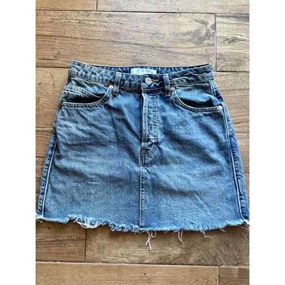 Free People We The Free Denim Skirt Size 25 Button Fly - Picture 1 of 6